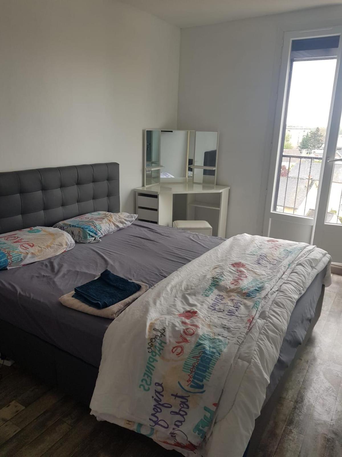 Chambre Neuve Dans Un Logement Partage A 10 Minute Du Circuit 24H Allonnes  Экстерьер фото